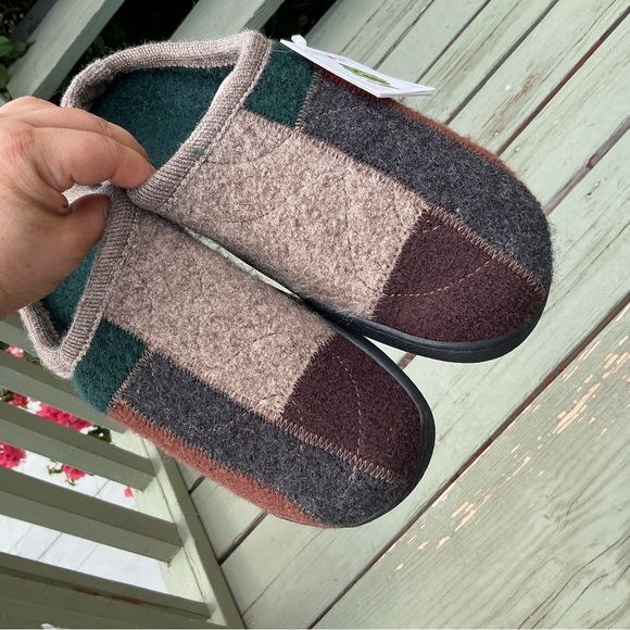 Haflinger 100% Wool Multicolor Plaid Winter Snow NWT main image 12